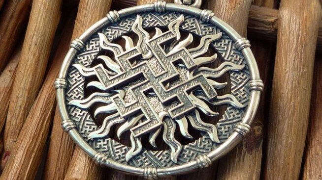 Slovanski amulet za denar