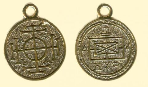 cesarski amulet obesek za srečo